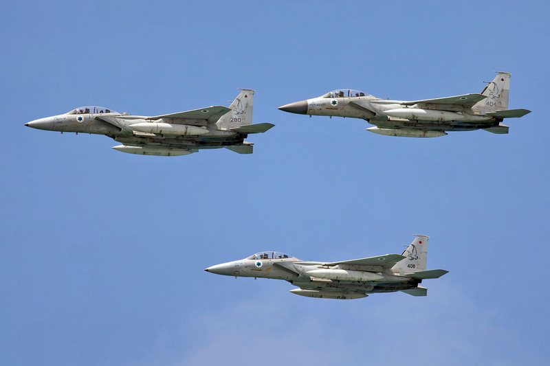 Illustration for article titled The Amazing Saga Of How Israel Turned Its F-15s Into Multi-Role Bombers